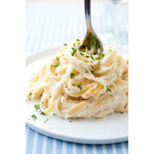 Fettuccine Alfredo